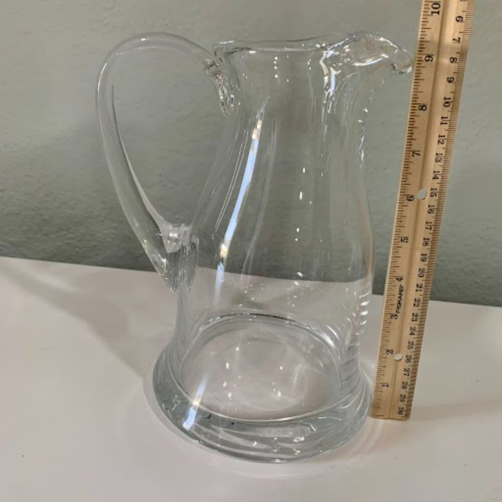VTG~Lip Pitcher - Picture 6 of 7